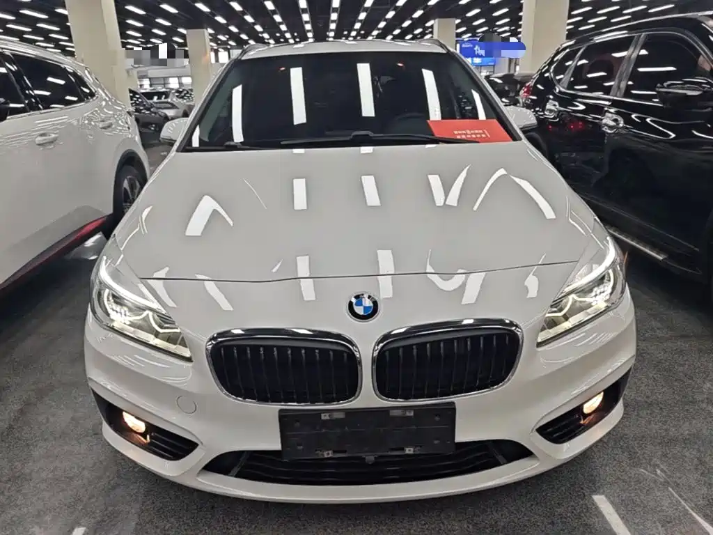 BMW 2 Series Station Wagon 2016 — фото 3