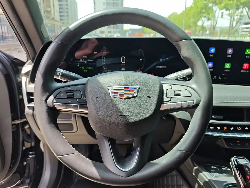 Cadillac CT5 2024 — фото 11