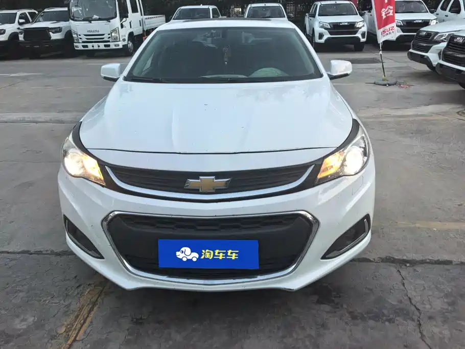 Chevrolet Malibu 2017 — фото 2