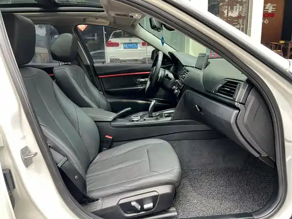 BMW 3 Series 2017