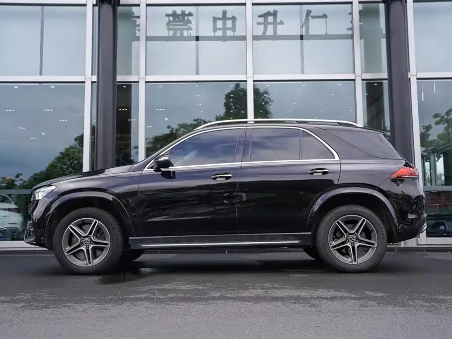 Mercedes-Benz GLE 2020 — фото 2