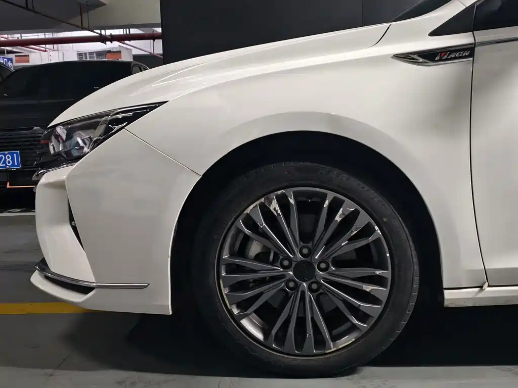 Dongfeng Yixuan MAX 2022 — фото 18