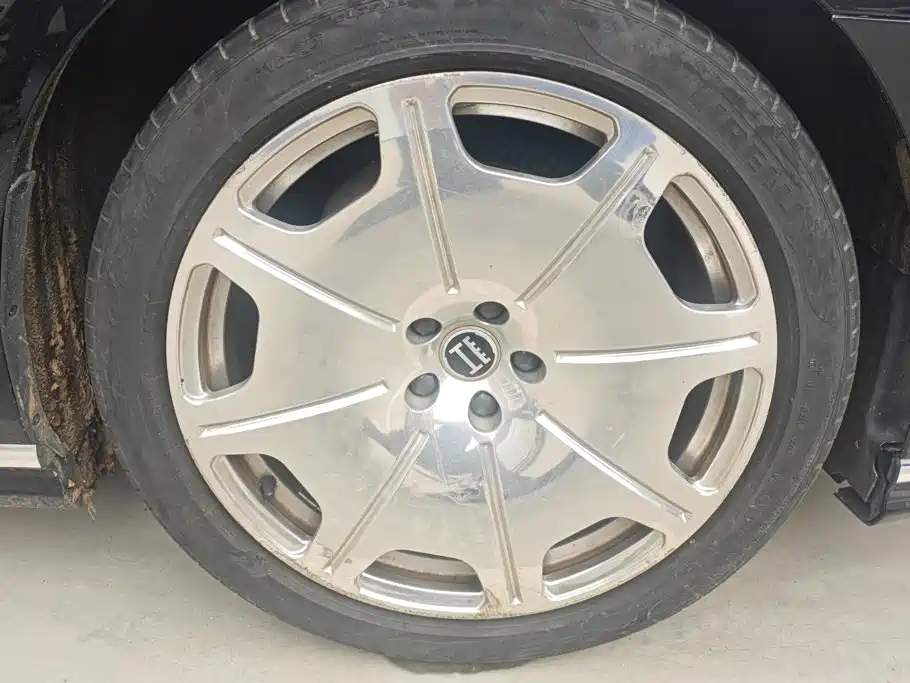 Audi A8 2023