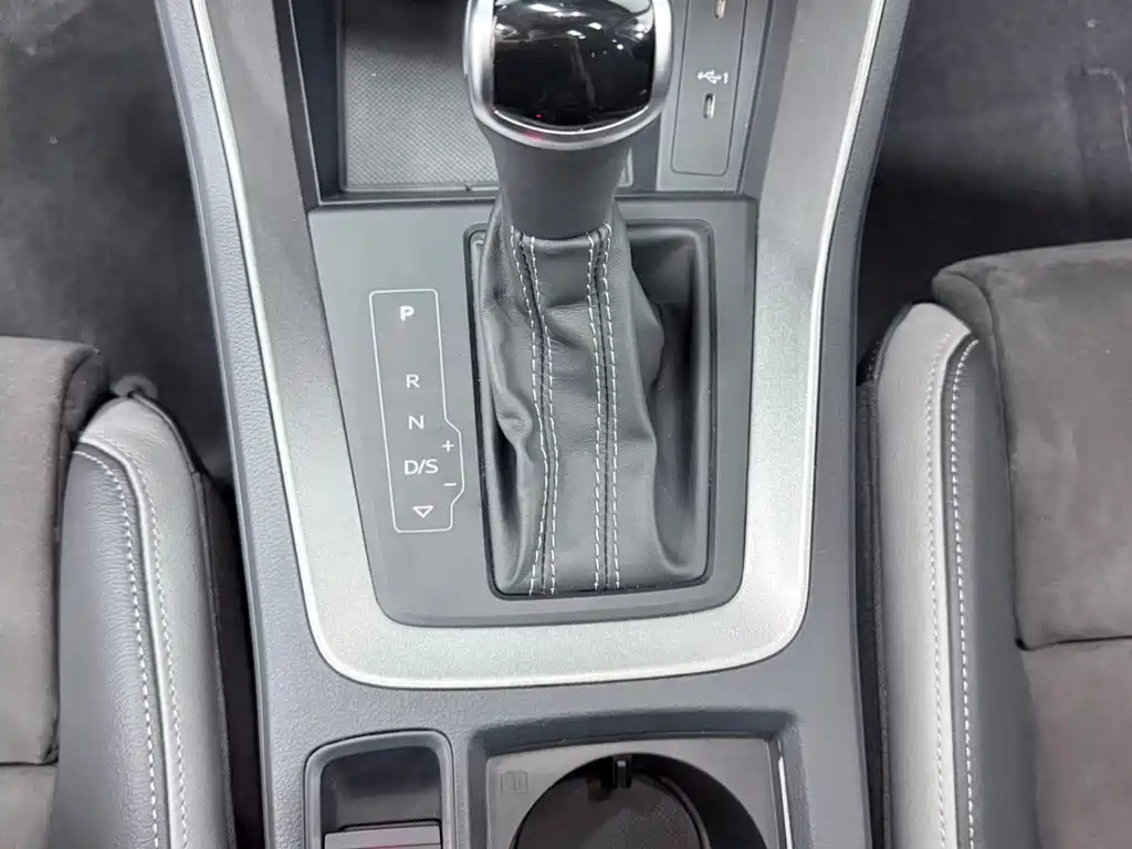 Audi Q3 2022 — фото 14