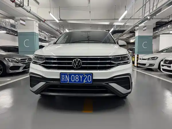 Volkswagen Tiguan L 2024