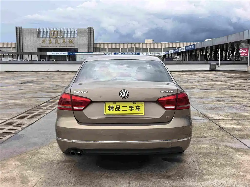 Volkswagen Passat 2014