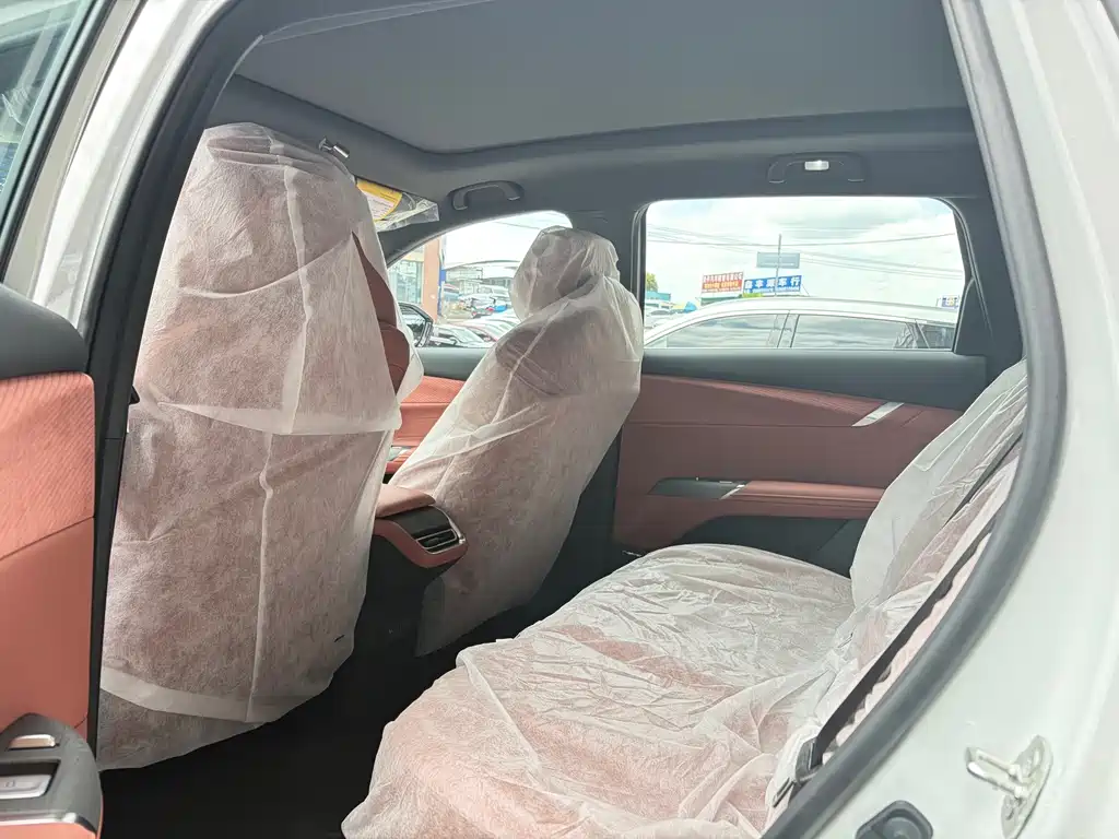 Changan CS75 PLUS 2026 — фото 10