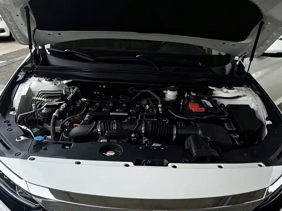 Honda Accord 2020 — фото 20