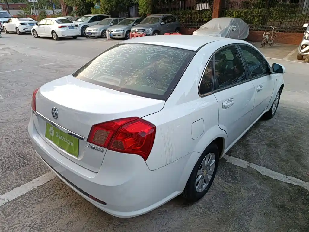 Buick Excelle 2015