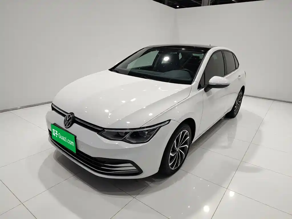 Volkswagen Golf 2022