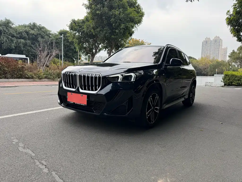 BMW X1 2024 — фото 1