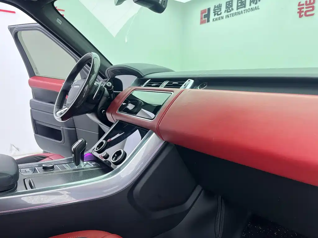 Land Rover Range Rover Sport 2020 — фото 17