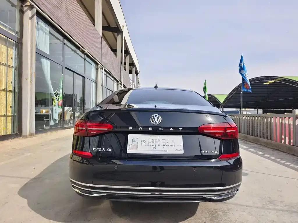 Volkswagen Passat 2019 — фото 5
