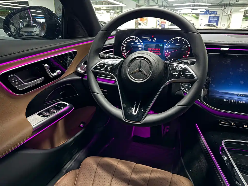 Mercedes-Benz E-Class 2025