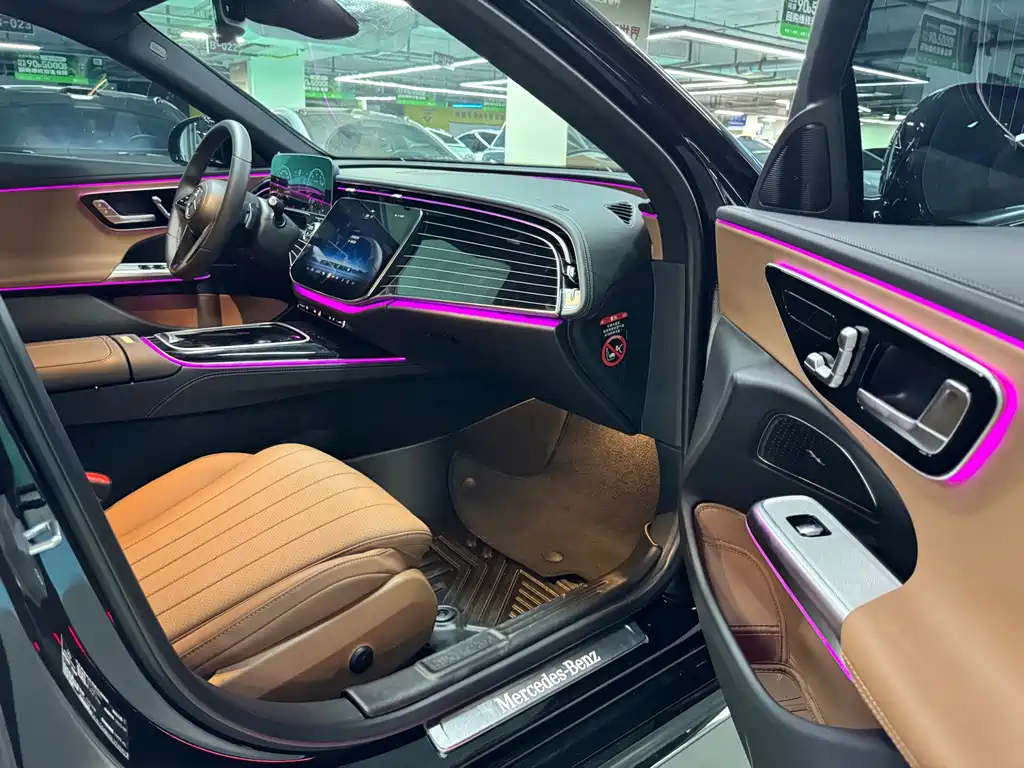 Mercedes-Benz E-Class 2025 — фото 13
