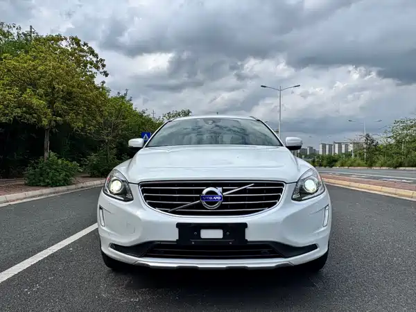 Volvo XC60 2015