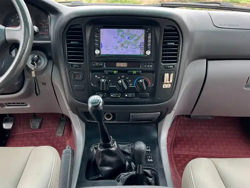 Toyota Land Cruiser 2001 — фото 21