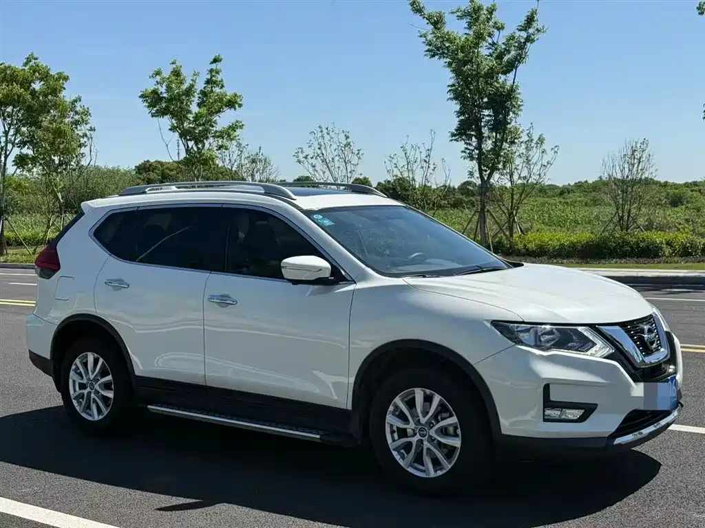 Nissan X-Trail 2017 — фото 4
