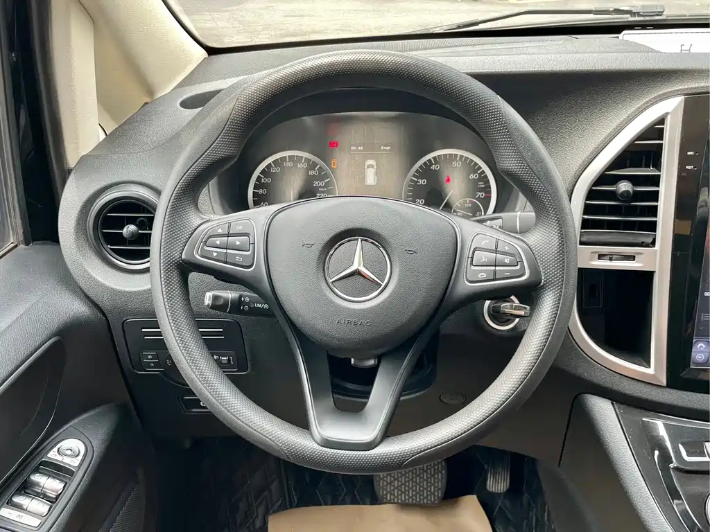 Mercedes-Benz Vito 2019 — фото 15