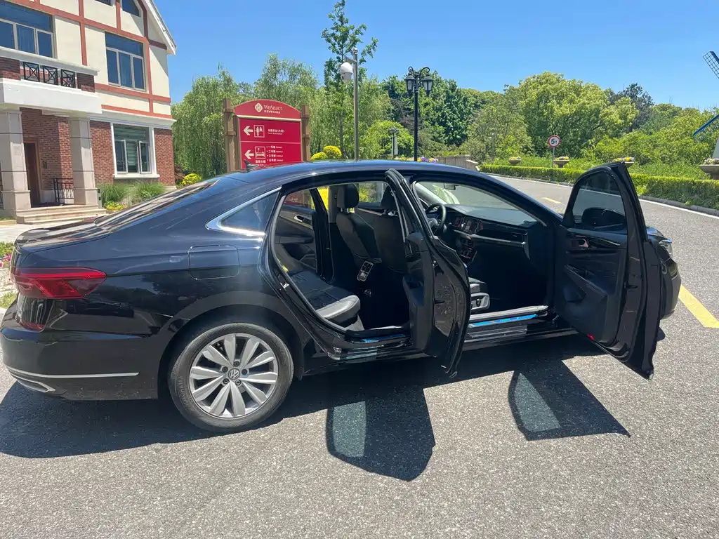 Volkswagen Passat 2019 — фото 9