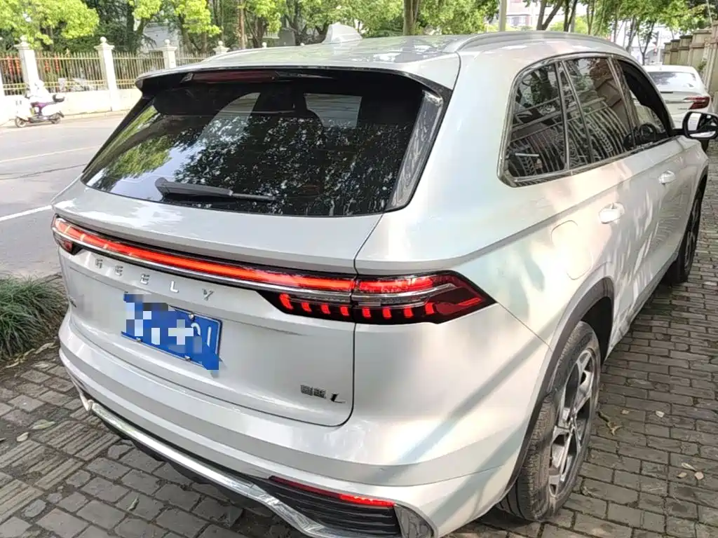 Geely Xingyue L 2023 — фото 5