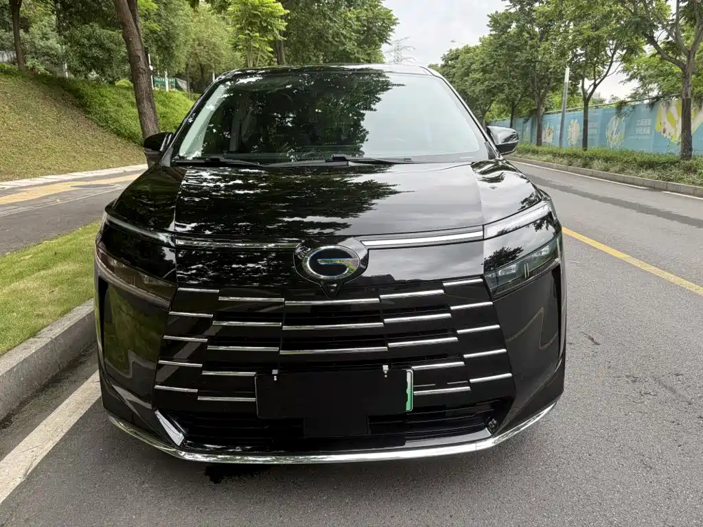 GAC Trumpchi E8 PHEV 2024 — фото 7