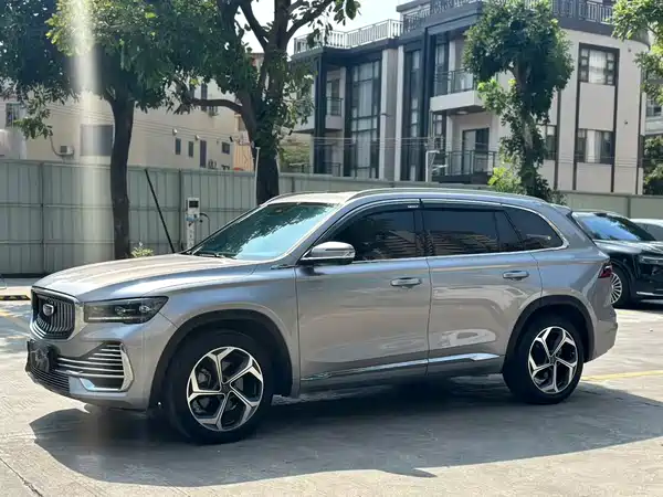 Geely Xingyue L 2022