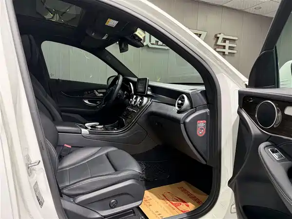 Mercedes-Benz GLC 2018