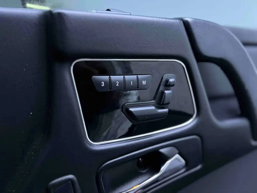 Mercedes-Benz G-Class 2015 — фото 13