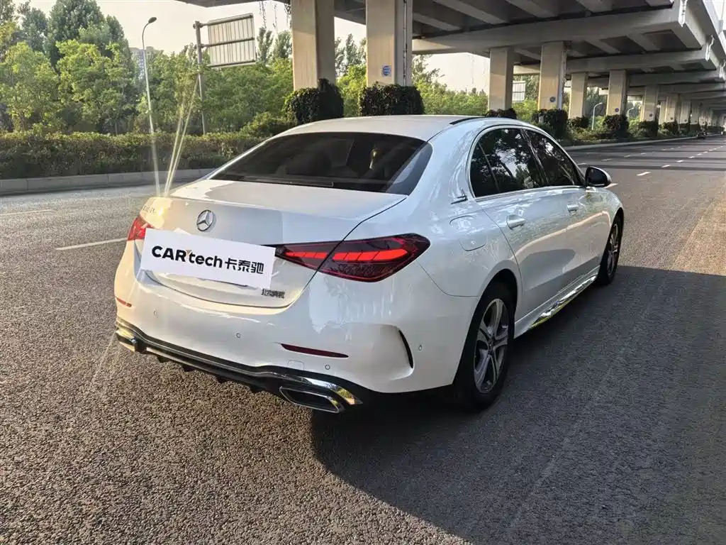 Mercedes-Benz C-Class 2022 — фото 3