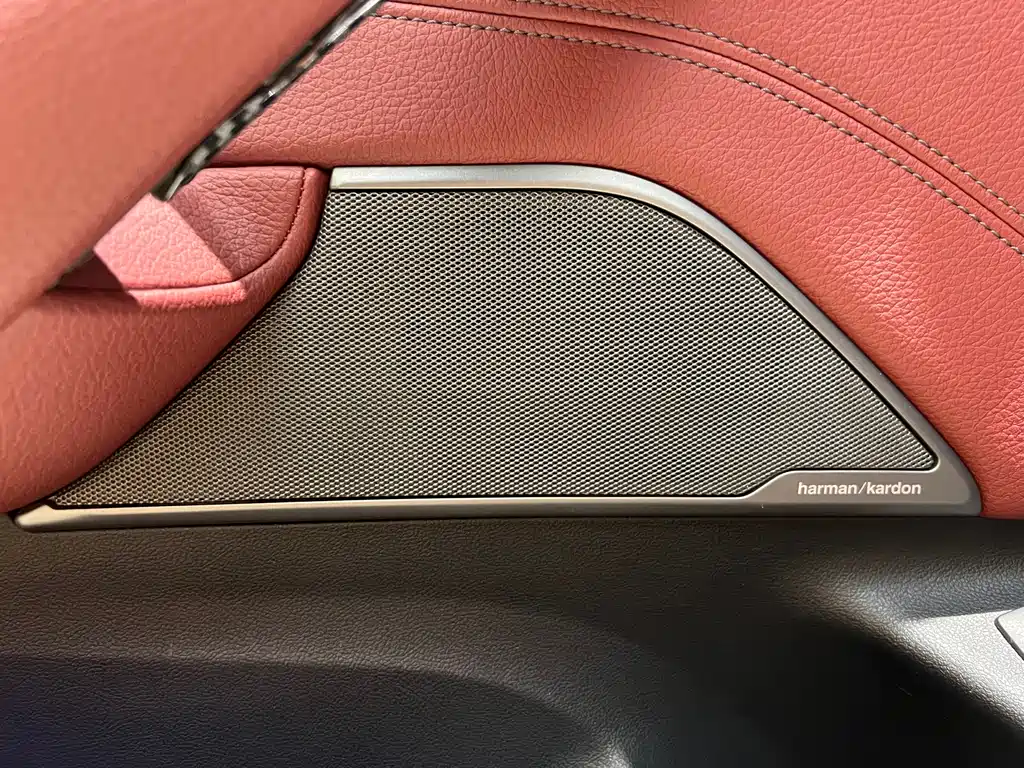 BMW 5 Series 2018 — фото 17