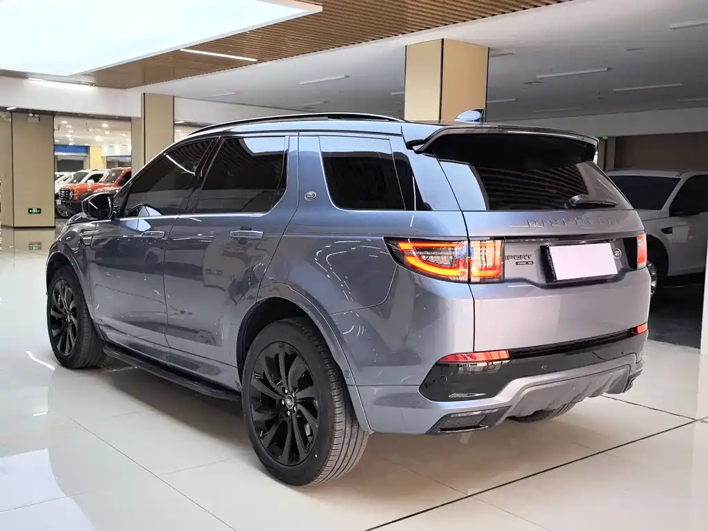 Land Rover Discovery Sport 2021 — фото 20
