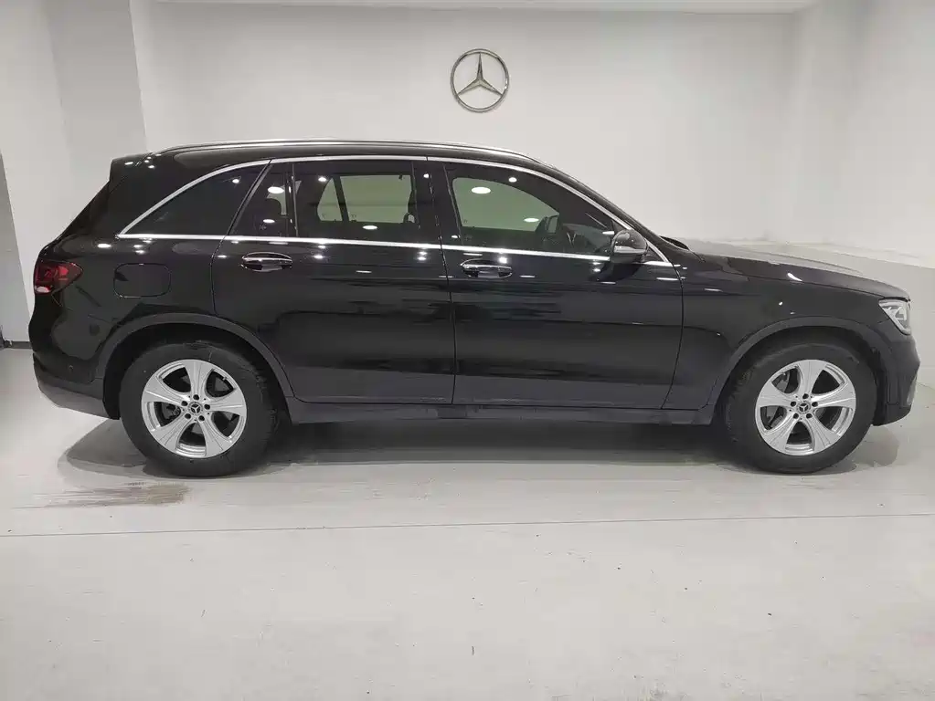 Mercedes-Benz GLC 2020 — фото 17