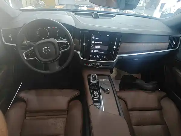Volvo S90 2021