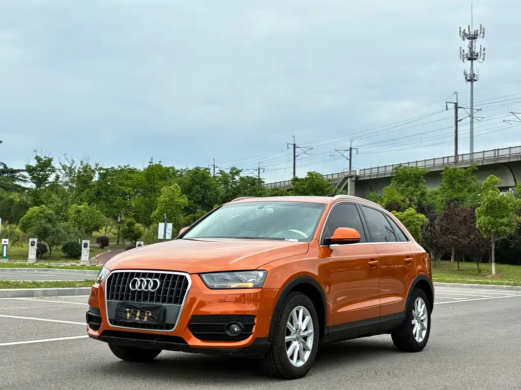 Audi Q3 2015 — фото 1