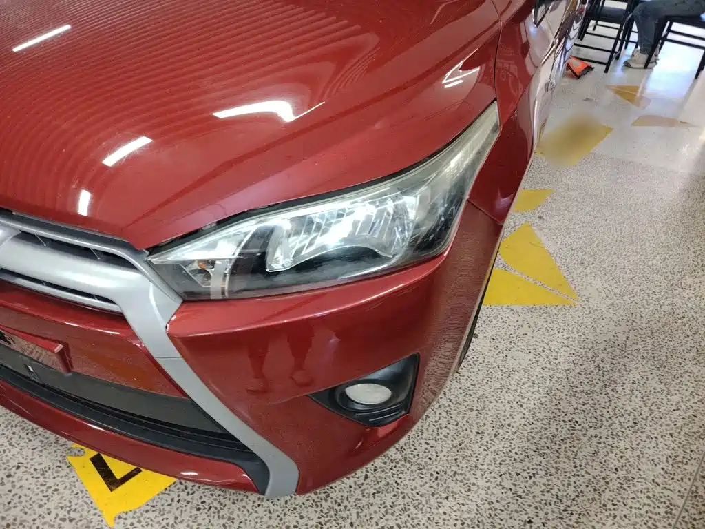 Toyota Yaris L 2015 — фото 24