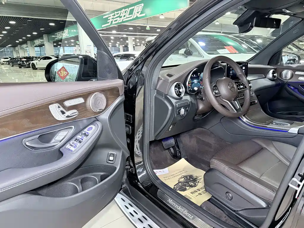 Mercedes-Benz GLC 2022