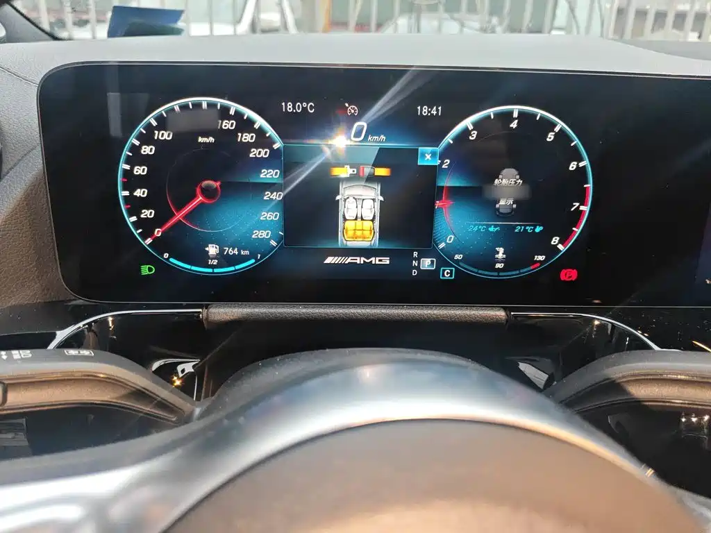 Mercedes-Benz GLA AMG 2021