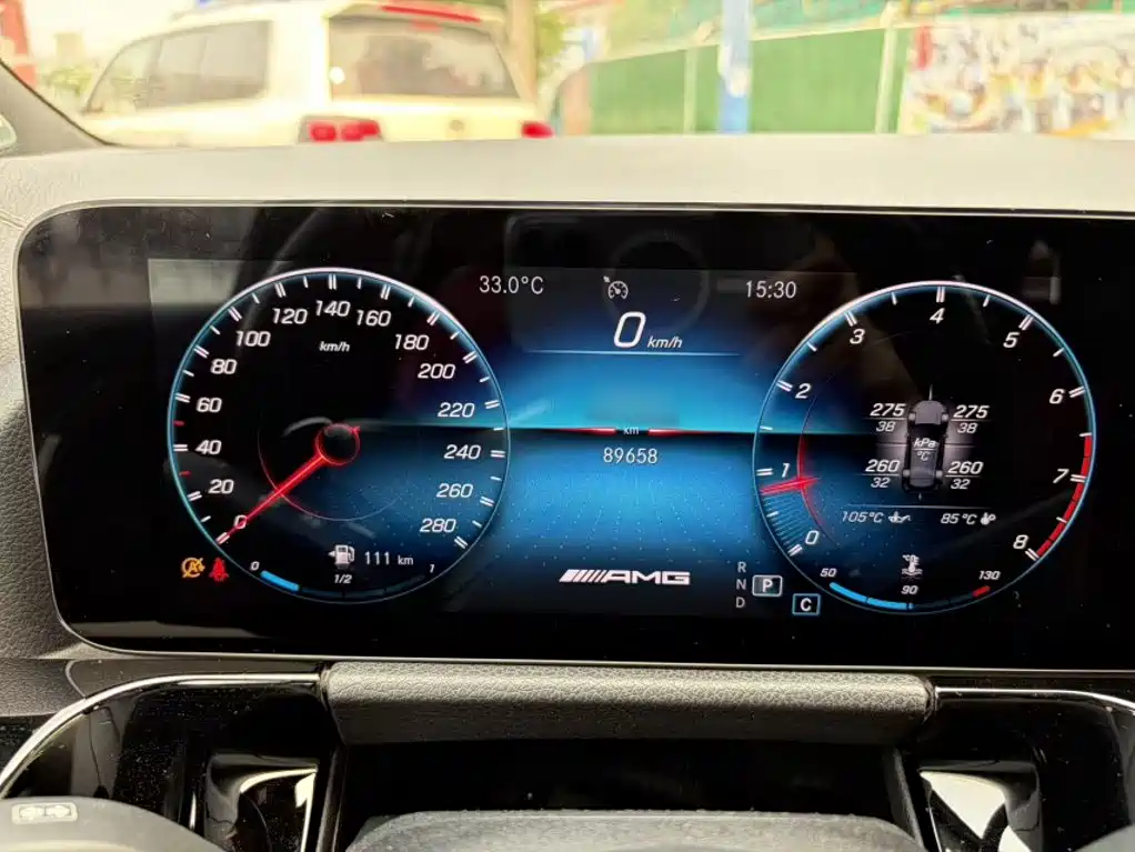 Mercedes-Benz GLA AMG 2021 — фото 14