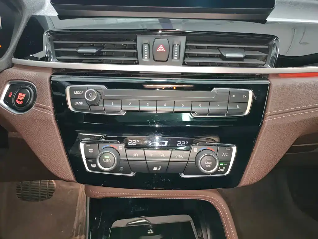 BMW X2 2020 — фото 14