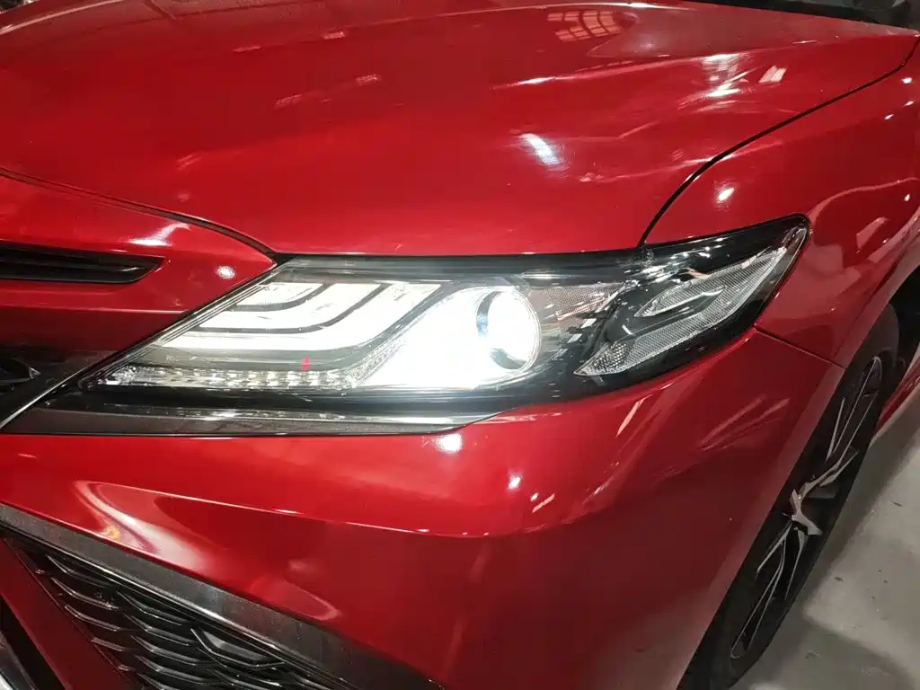 Toyota Camry 2022 — фото 18