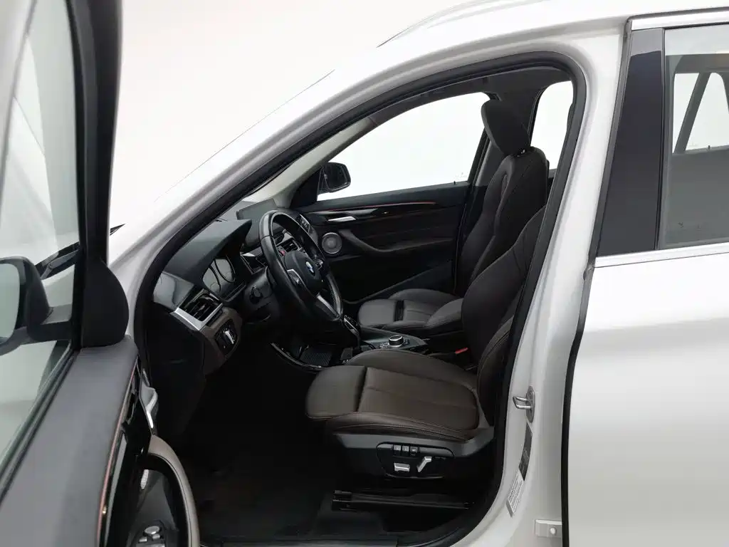 BMW X1 2021 — фото 10