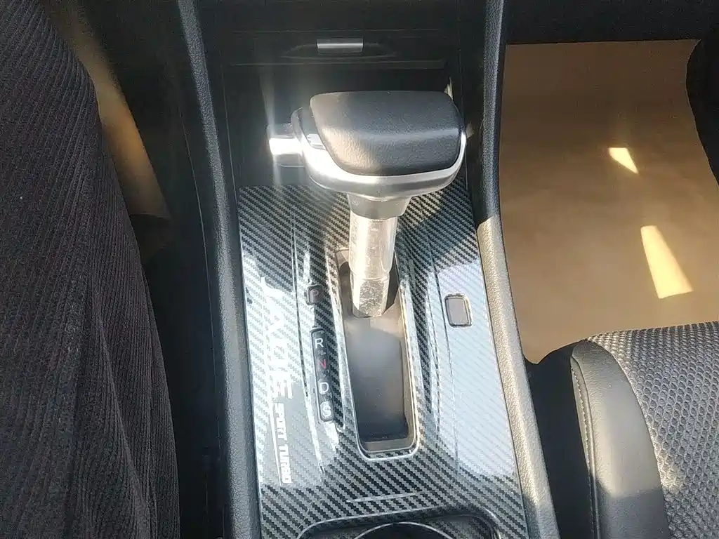 Honda Jade 2017 — фото 14