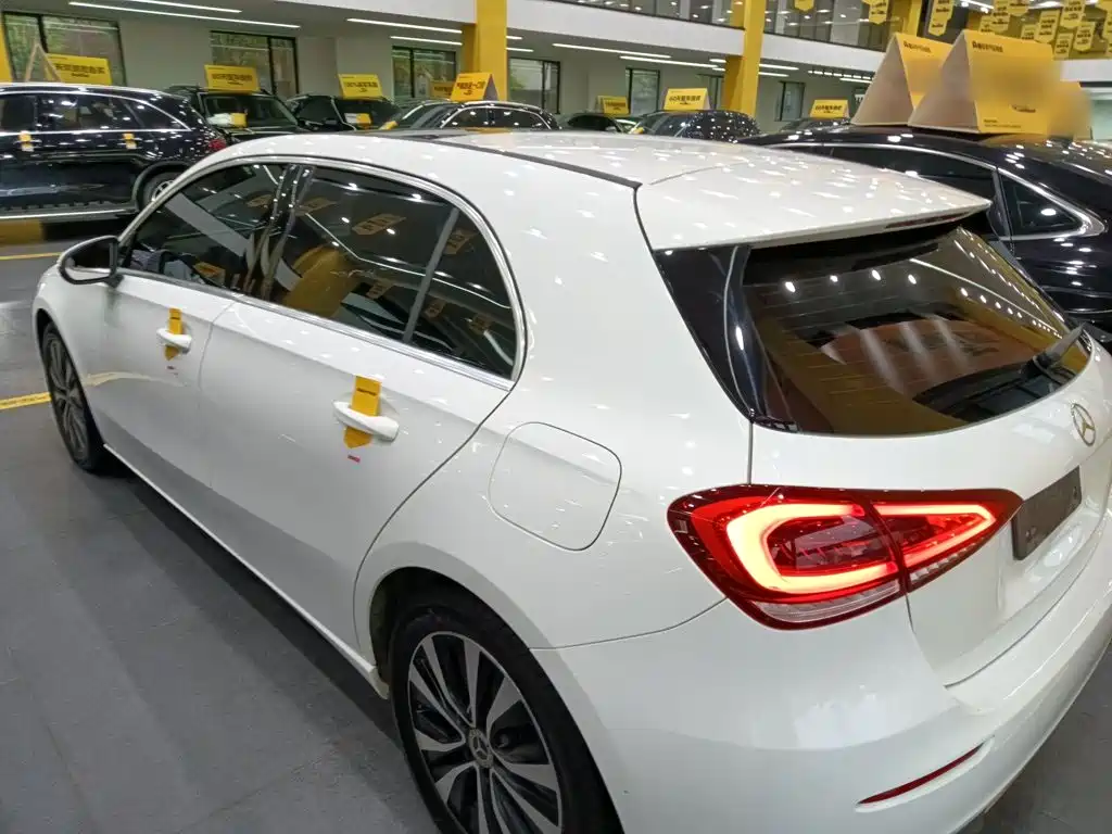 Mercedes-Benz A-Class 2021 — фото 23