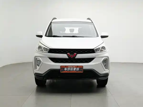 Wuling Hongguang S3 2018