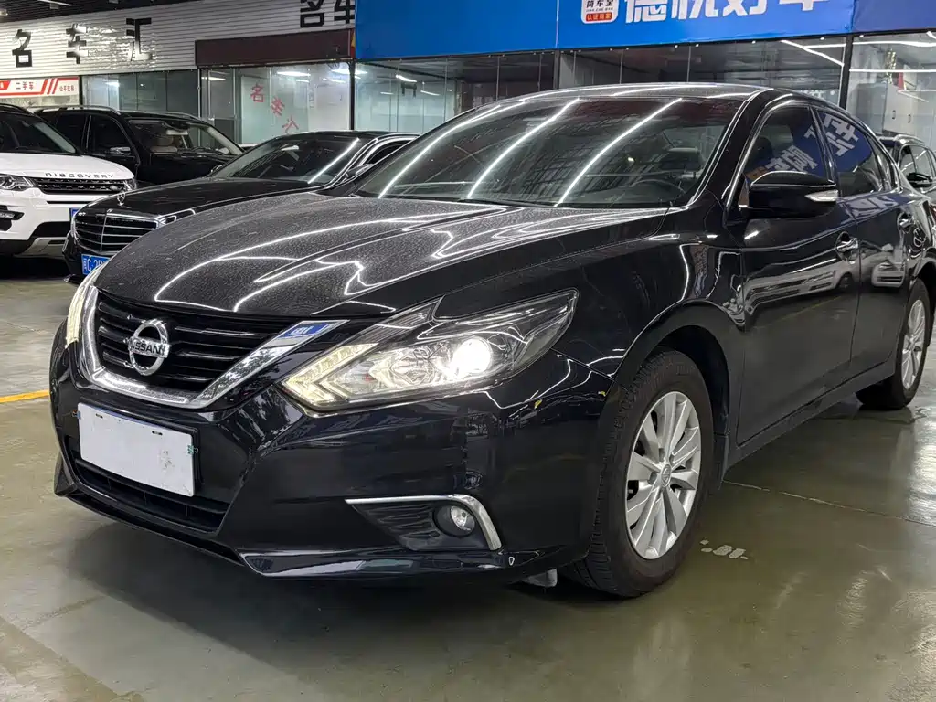 Nissan Teana 2018