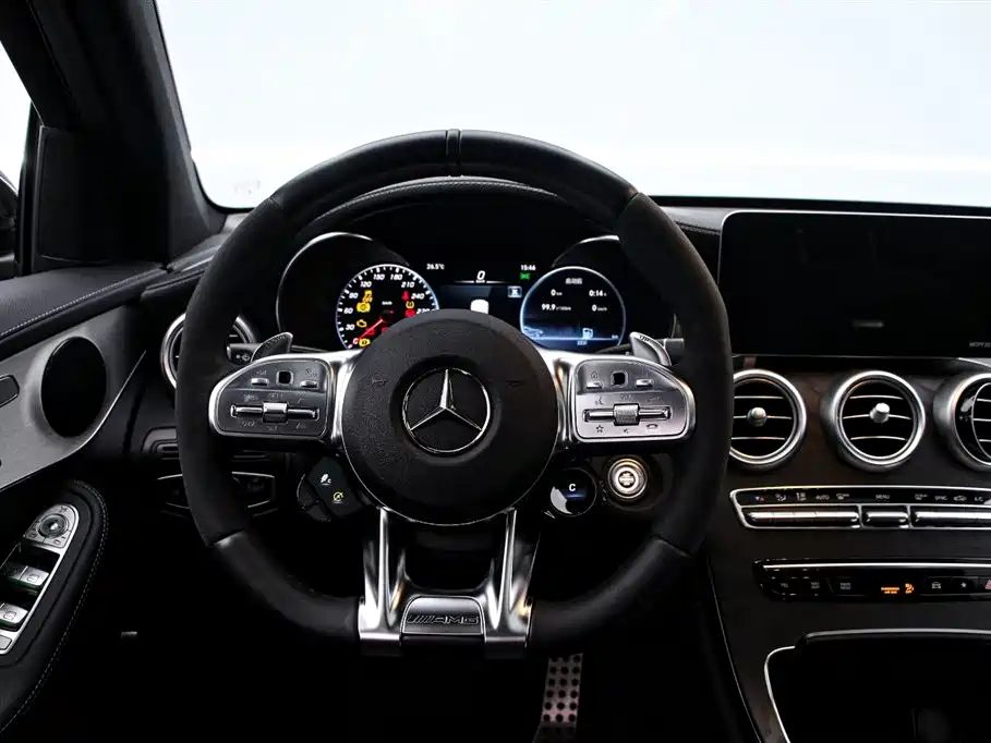 Mercedes-Benz GLC AMG 2022 — фото 7