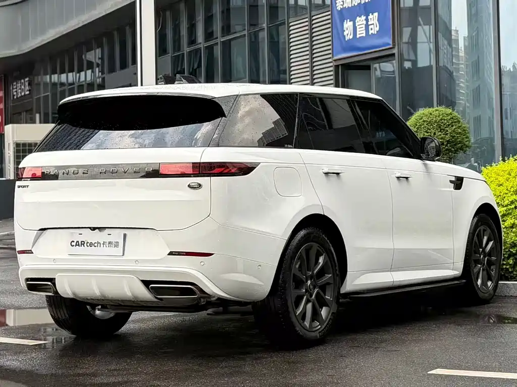 Land Rover Range Rover Sport 2024 — фото 3