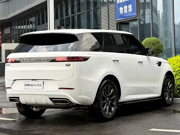 Land Rover Range Rover Sport 2024