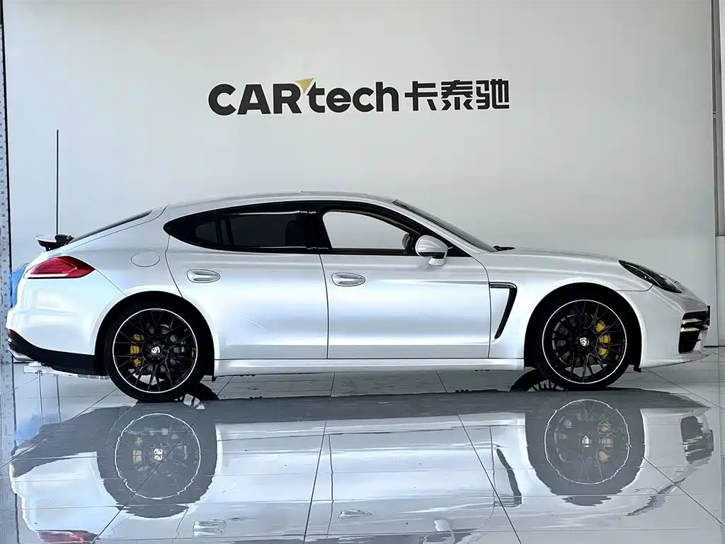Porsche Panamera 2014 — фото 4
